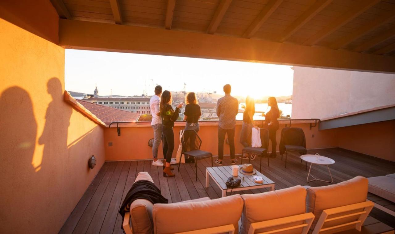 L'Eautel Toulon Centre Port Hotel Buitenkant foto